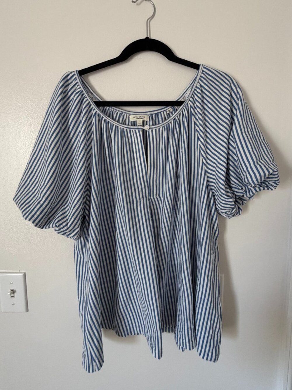 Max Studio London Blue & White Striped Puff Sleeve Top - Size 2X